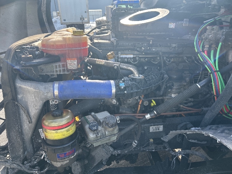 Used 2022 Freightliner Cascadia - photo 22