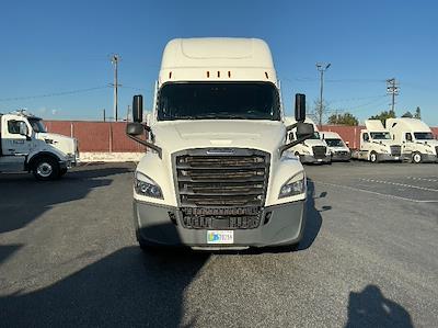 Used 2022 Freightliner Cascadia - photo 1