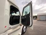 Used 2022 Freightliner Cascadia Detroit DD15AT Semi Truck with Sleeper Cab for sale #384919 - photo 13