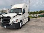 Used 2022 Freightliner Cascadia Detroit DD15AT Semi Truck with Sleeper Cab for sale #384919 - photo 3
