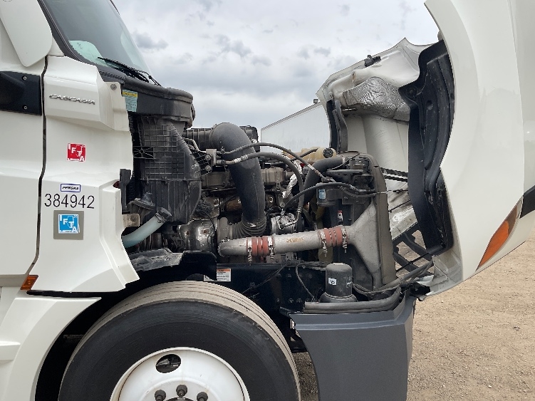 Used 2022 Freightliner Cascadia - photo 22