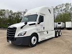Used 2022 Freightliner Cascadia Detroit DD15AT Semi Truck with Sleeper Cab for sale #384942 - photo 3