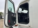 Used 2022 Freightliner Cascadia Detroit DD15AT Semi Truck with Sleeper Cab for sale #384942 - photo 9