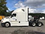 Used 2022 Freightliner Cascadia Detroit DD15AT Semi Truck with Sleeper Cab for sale #384962 - photo 4