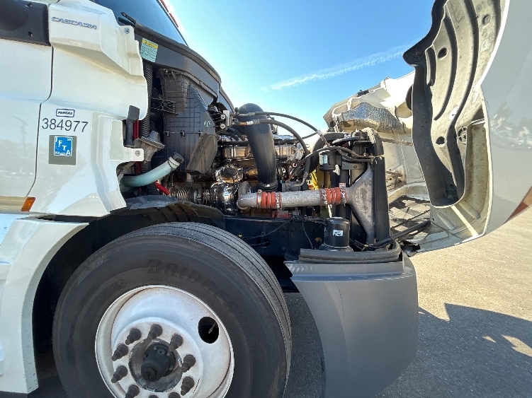 Used 2022 Freightliner Cascadia - photo 22