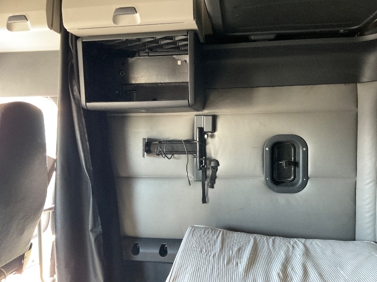 Used 2022 Freightliner Cascadia - photo 21