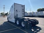 Used 2022 Freightliner Cascadia Detroit DD15AT Semi Truck with Sleeper Cab for sale #384986 - photo 5