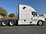 Used 2022 Freightliner Cascadia Detroit DD15AT Semi Truck with Sleeper Cab for sale #384986 - photo 8