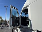 Used 2022 Freightliner Cascadia Detroit DD15AT Semi Truck with Sleeper Cab for sale #385021 - photo 9
