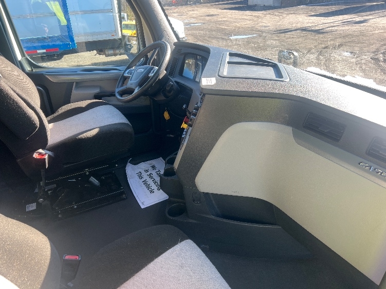 Used 2022 Freightliner Cascadia - photo 17