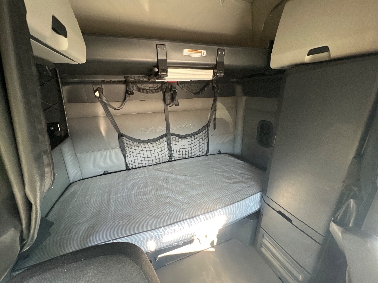 Used 2022 Freightliner Cascadia - photo 18