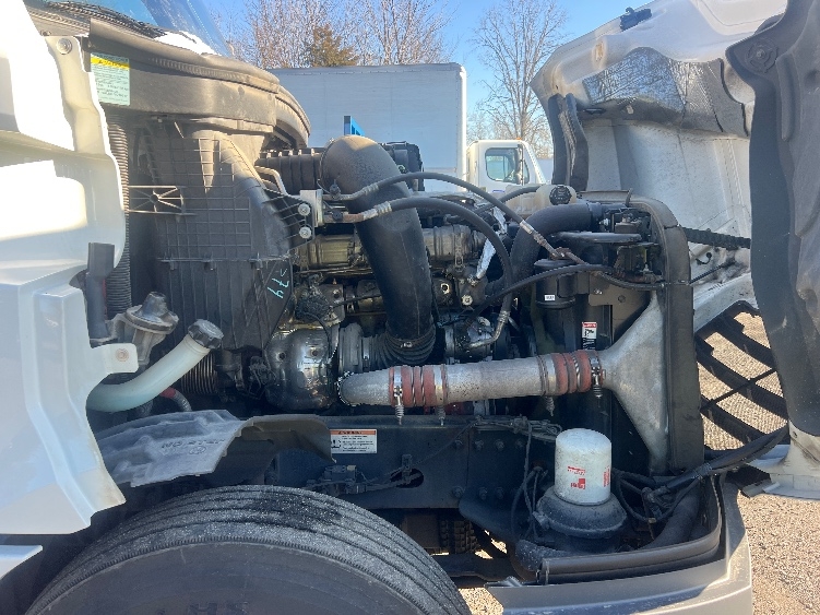 Used 2022 Freightliner Cascadia - photo 22