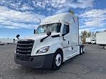 Used 2022 Freightliner Cascadia Detroit DD15AT Semi Truck with Sleeper Cab for sale #385085 - photo 3