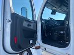 Used 2022 Freightliner Cascadia Detroit DD15AT Semi Truck with Sleeper Cab for sale #385090 - photo 9