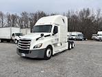 Used 2022 Freightliner Cascadia Detroit DD15AT Semi Truck with Sleeper Cab for sale #385097 - photo 5
