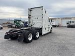 Used 2022 Freightliner Cascadia Detroit DD15AT Semi Truck with Sleeper Cab for sale #385097 - photo 9