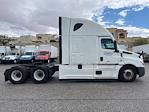 Used 2022 Freightliner Cascadia Detroit DD15AT Semi Truck with Sleeper Cab for sale #385120 - photo 8