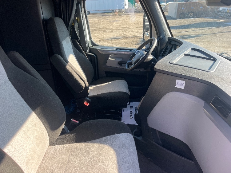 Used 2022 Freightliner Cascadia - photo 17
