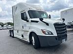 Used 2022 Freightliner Cascadia Detroit DD15AT Semi Truck with Sleeper Cab for sale #385263 - photo 1