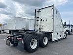 Used 2022 Freightliner Cascadia Detroit DD15AT Semi Truck with Sleeper Cab for sale #385263 - photo 7