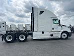 Used 2022 Freightliner Cascadia Detroit DD15AT Semi Truck with Sleeper Cab for sale #385263 - photo 8