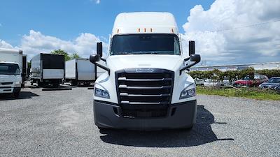Used 2022 Freightliner Cascadia Detroit DD15AT Semi Truck with Sleeper Cab for sale #385274 - photo 2