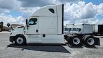 Used 2022 Freightliner Cascadia Detroit DD15AT Semi Truck with Sleeper Cab for sale #385278 - photo 4