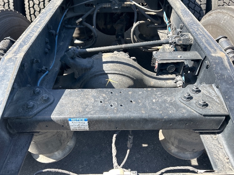 Used 2022 Freightliner Cascadia - photo 8