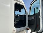 Used 2022 Freightliner Cascadia Detroit DD15AT Semi Truck with Sleeper Cab for sale #385299 - photo 13