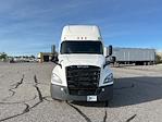 Used 2022 Freightliner Cascadia Detroit DD15AT Semi Truck with Sleeper Cab for sale #385299 - photo 2