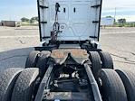 Used 2022 Freightliner Cascadia Detroit DD15AT Semi Truck with Sleeper Cab for sale #385299 - photo 6