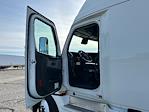 Used 2022 Freightliner Cascadia Detroit DD15AT Semi Truck with Sleeper Cab for sale #385299 - photo 9