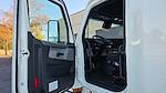Used 2022 Freightliner Cascadia Detroit DD15AT Semi Truck with Sleeper Cab for sale #385305 - photo 9