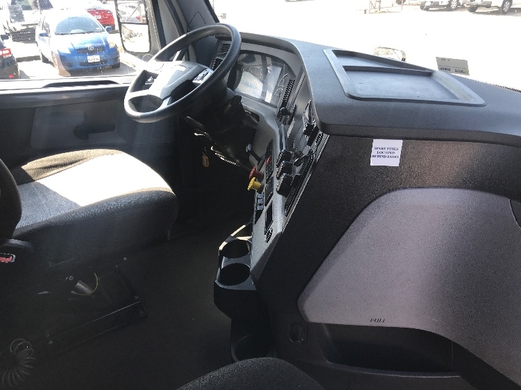 Used 2022 Freightliner Cascadia - photo 17