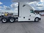 Used 2022 Freightliner Cascadia Detroit DD15AT Semi Truck with Sleeper Cab for sale #385311 - photo 8