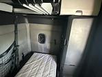 Used 2022 Freightliner Cascadia Detroit DD15AT Semi Truck with Sleeper Cab for sale #385323 - photo 18