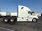 Used 2022 Freightliner Cascadia Detroit DD15AT Semi Truck with Sleeper Cab for sale #385328 - photo 8