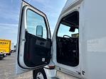 Used 2022 Freightliner Cascadia Detroit DD15AT Semi Truck with Sleeper Cab for sale #385328 - photo 9