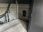 Used 2022 Freightliner Cascadia Detroit DD15AT Semi Truck with Sleeper Cab for sale #385341 - photo 17
