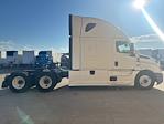 Used 2022 Freightliner Cascadia Detroit DD15AT Semi Truck with Sleeper Cab for sale #385341 - photo 7