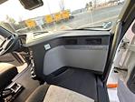 Used 2022 Freightliner Cascadia Detroit DD15AT Semi Truck with Sleeper Cab for sale #385348 - photo 14