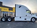 Used 2022 Freightliner Cascadia Detroit DD15AT Semi Truck with Sleeper Cab for sale #385348 - photo 8