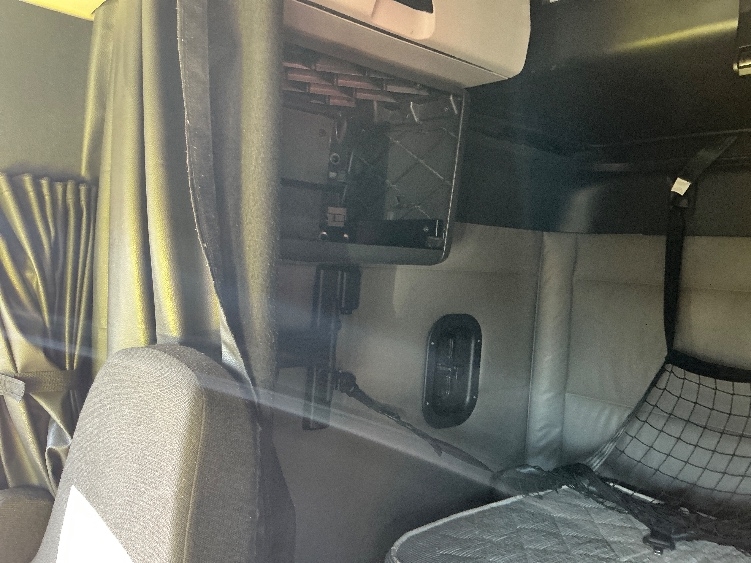 Used 2022 Freightliner Cascadia - photo 21