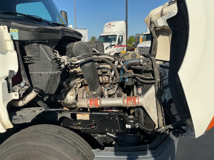 Used 2022 Freightliner Cascadia - photo 22