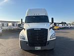 Used 2022 Freightliner Cascadia Detroit DD15AT Semi Truck with Sleeper Cab for sale #385353 - photo 2