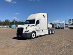 Used 2022 Freightliner Cascadia Detroit DD15AT Semi Truck with Sleeper Cab for sale #385370 - photo 3