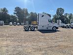 Used 2022 Freightliner Cascadia Detroit DD15AT Semi Truck with Sleeper Cab for sale #385370 - photo 8