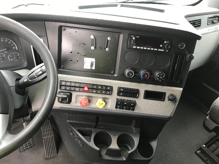 Used 2022 Freightliner Cascadia - photo 14