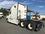 Used 2022 Freightliner Cascadia Detroit DD15AT Semi Truck with Sleeper Cab for sale #385380 - photo 5