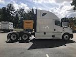 Used 2022 Freightliner Cascadia Detroit DD15AT Semi Truck with Sleeper Cab for sale #385399 - photo 8